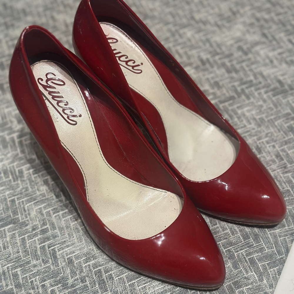 Authentic Gucci Red Patent Leather Heels Timeless Elegance
